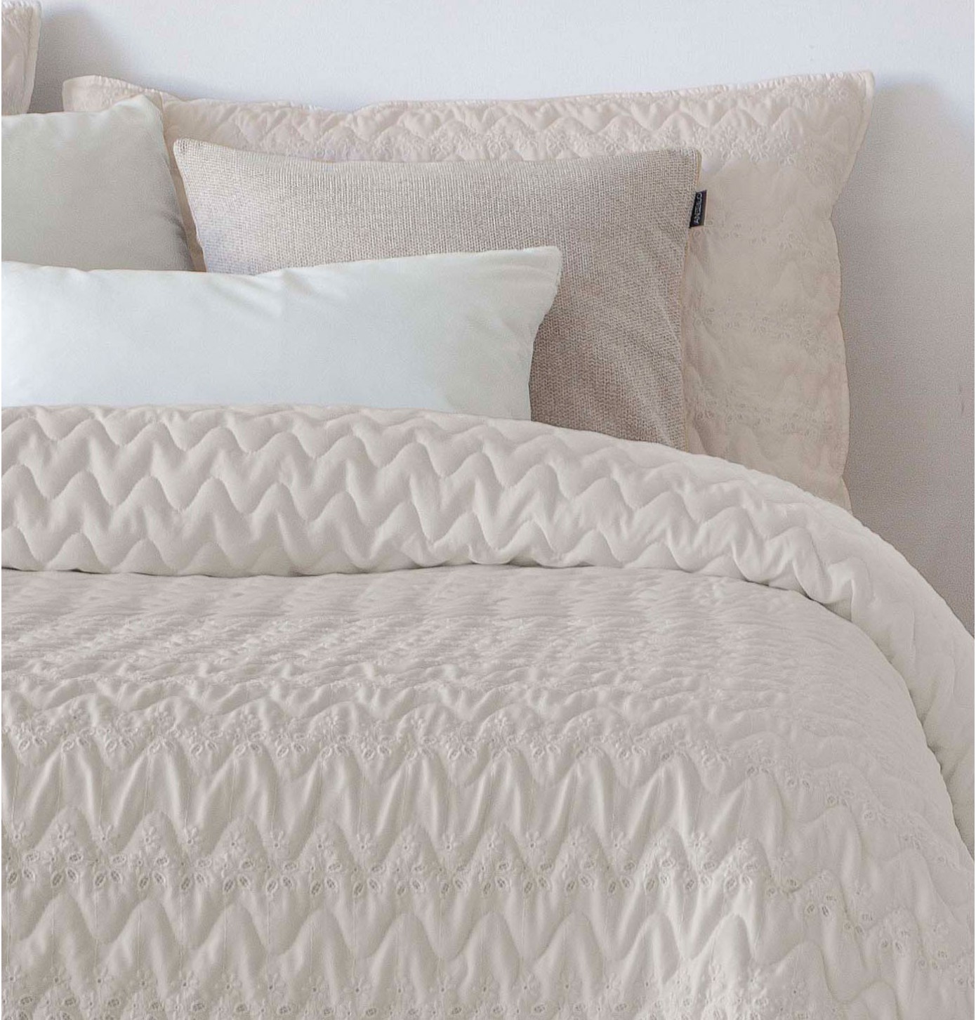 Couvre Lit Beige