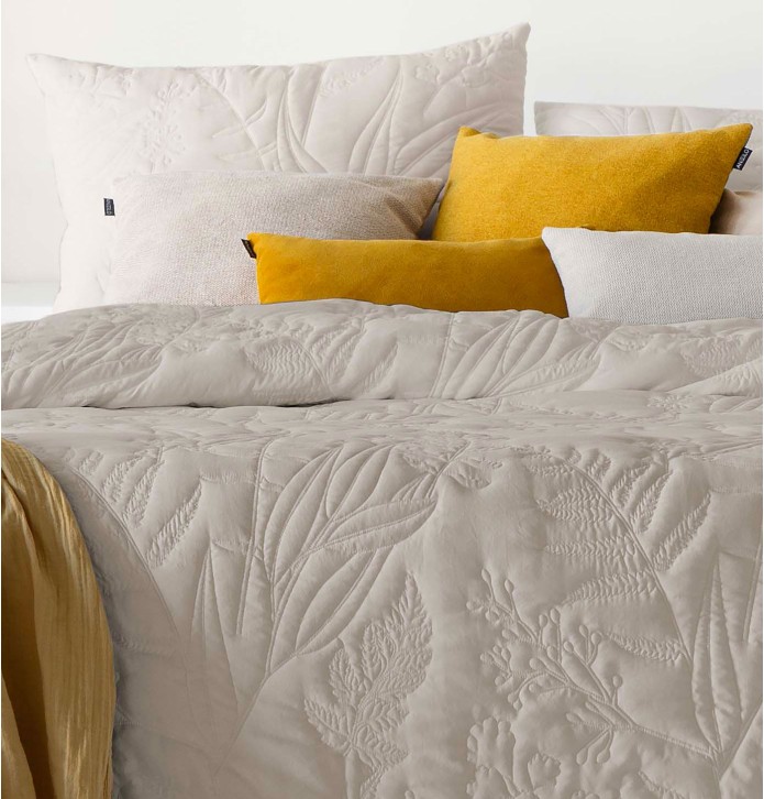 Couvre-lit matelassé Mireya beige Antilo - Blancollection