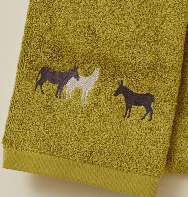 Serviette de toilette RDV au pré olive Sylvie Thiriez