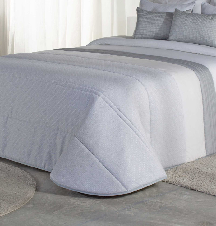 Couvre lit matelassé jacquard Assari Reig Marti - Blancollection