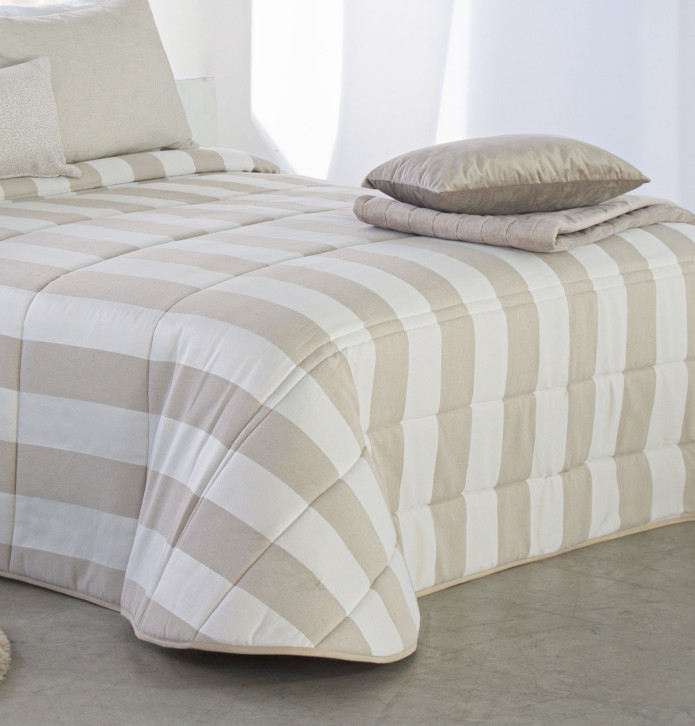 Couvre lit matelassé jacquard Wilson Reig Marti - Blancollection