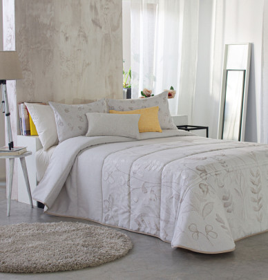 Couvre lit matelassé jacquard Levi beige Reig Marti