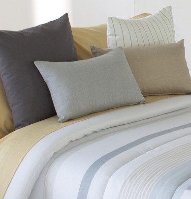 Coussin Archer gris clair Reig Marti