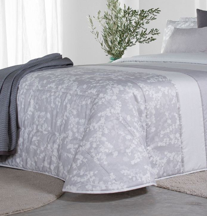 Couvre lit matelassé imprimé Amilly gris Reig Marti - Blancollection