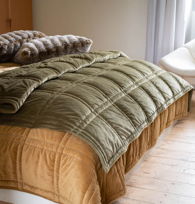 Couvre lit velours Nanook camel Vent du Sud