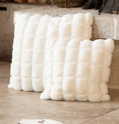 Housse coussin fourrure Pelissa Qabane