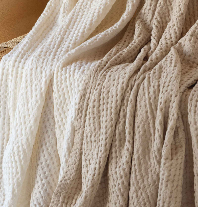 Plaid fausse fourrure Waffle écru ou lin Qabane - Blancollection