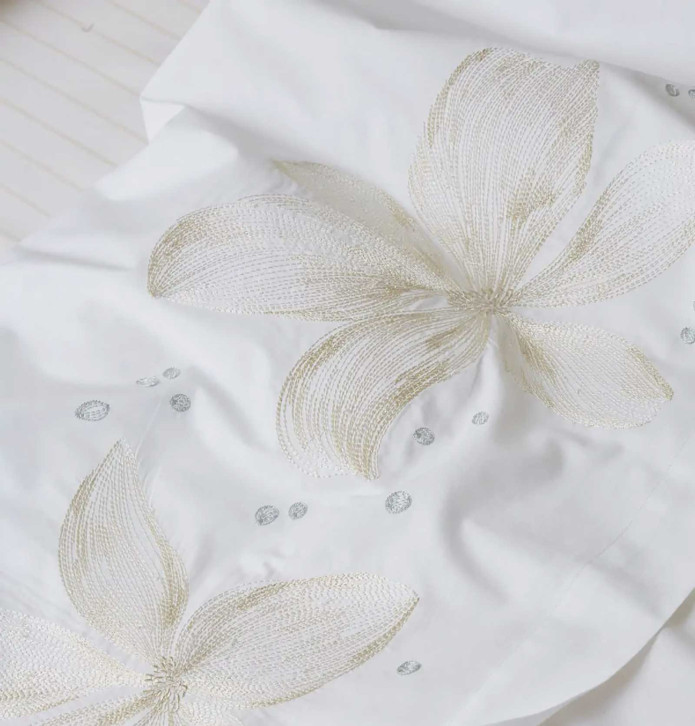 Parure de lit percale Elena Sylvie Thiriez - Blancollection