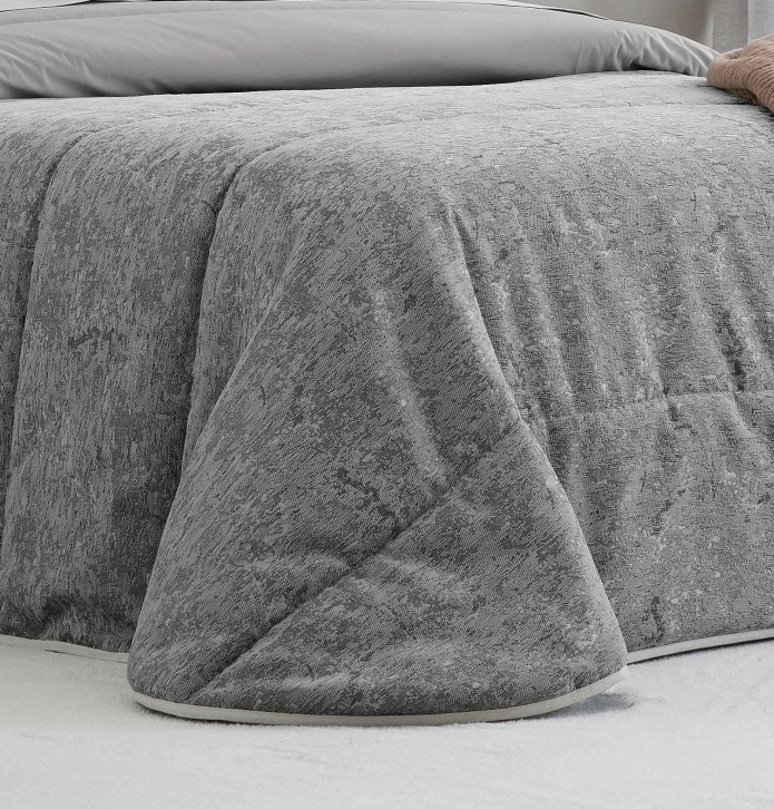 Couvre-lit matelassé Bel gris Antilo - Blancollection