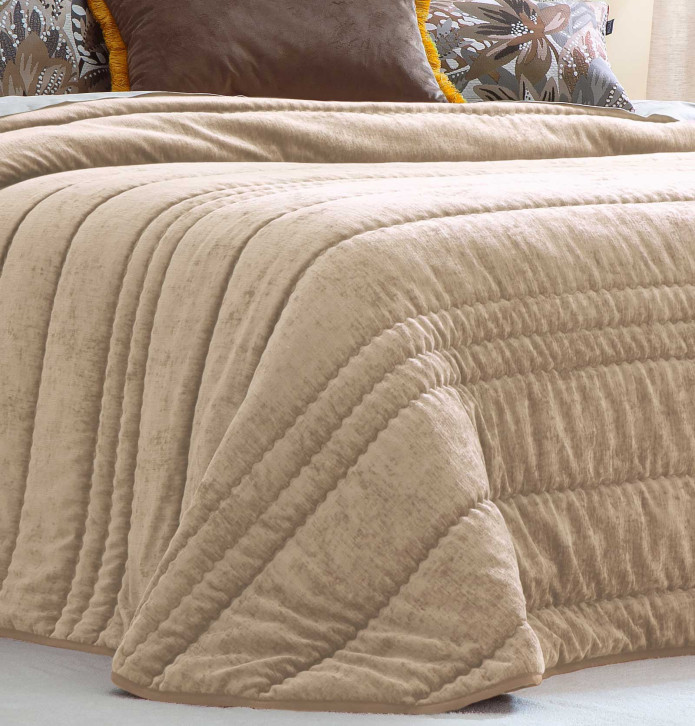 Couvre-lit velours matelassé Nui beige Antilo - Blancollection