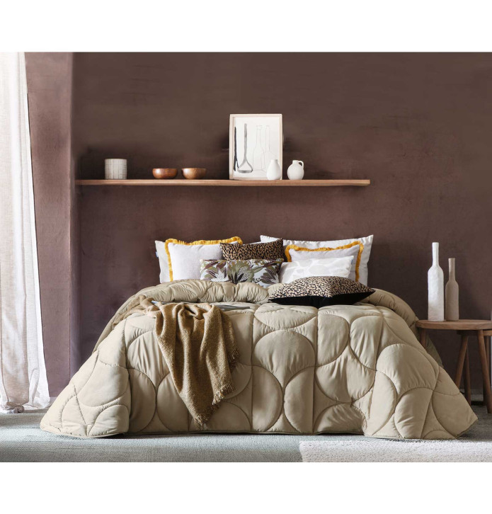 Couvre-lit velours matelassé Arni beige Antilo - Blancollection