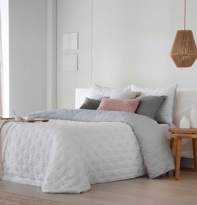 Couvre lit matelassé Royal gris Antilo