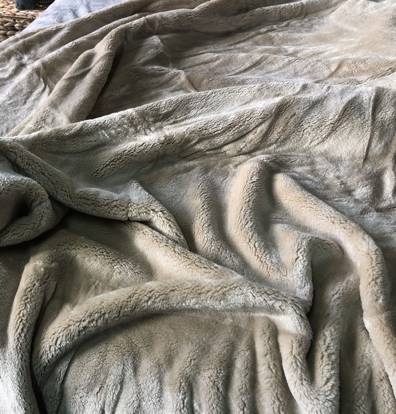 Couverture polaire velours 500g/m² velvéa 7 coloris - ourson