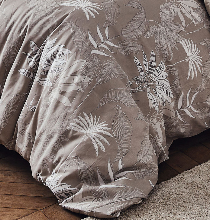 Parure de lit satin Cayenne ficelle en soldes -30% Tradilinge - Blancollection