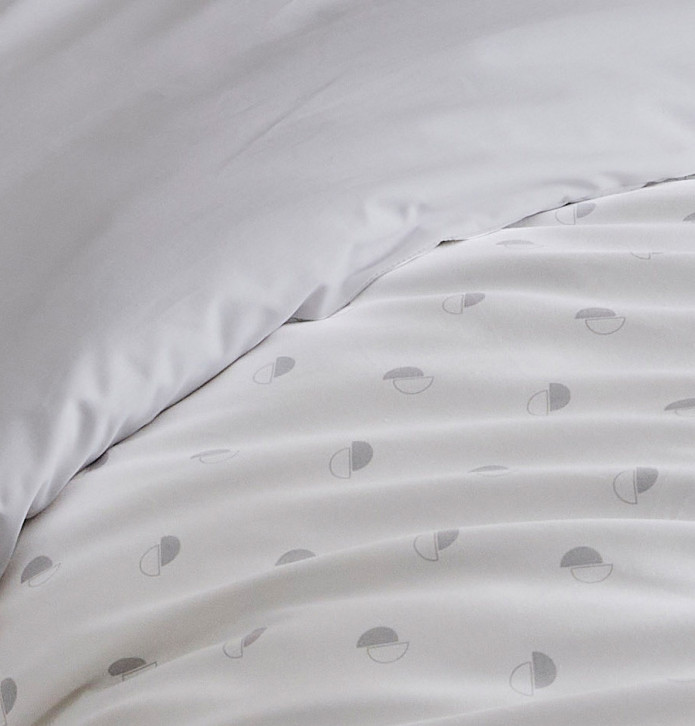Parure de lit percale Alex nuage Tradilinge soldes -30% - Blancollection