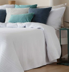 Couvre-lit matelassé Ibane blanc Antilo - Blancollection