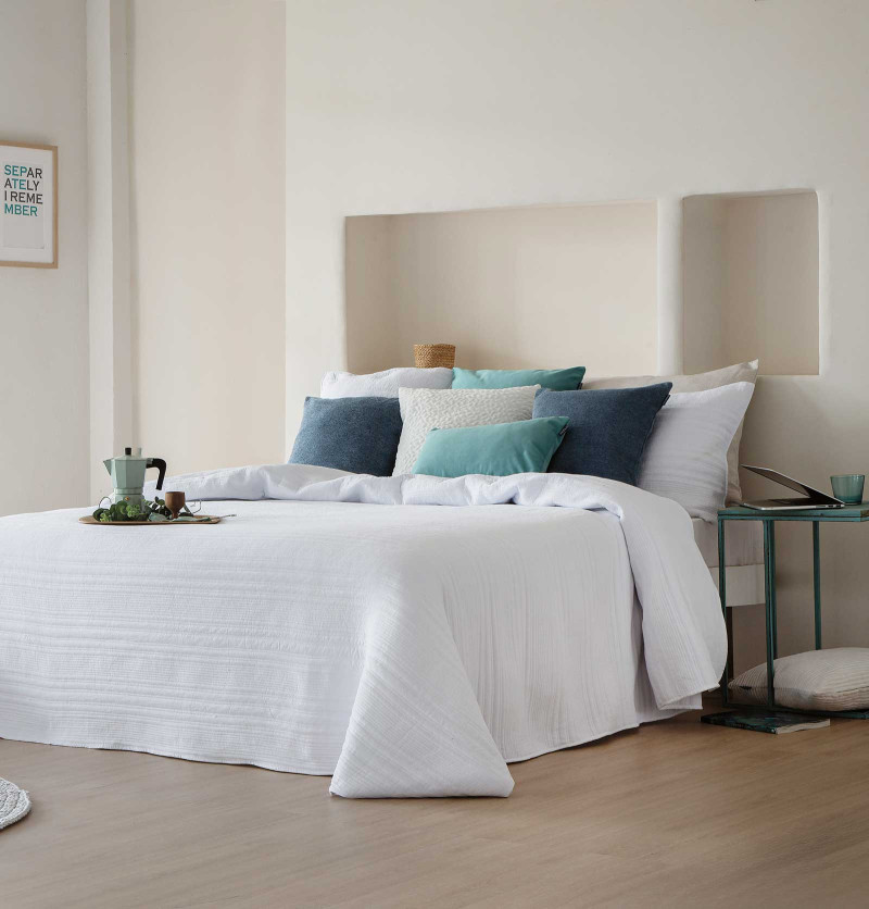 Couvre-lit matelassé Ibane blanc Antilo