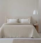 Couvre-lit matelassé Everly beige Antilo