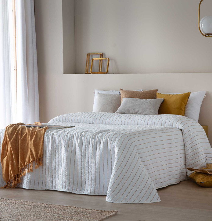 Couvre-lit Kimberly beige Antilo - Blancollection
