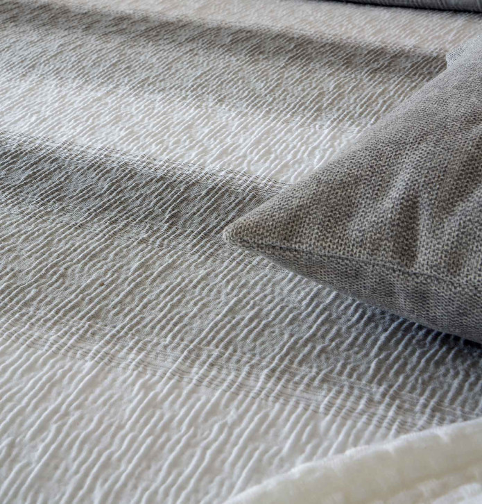 Couvre-lit Nilsen gris Antilo - Blancollection