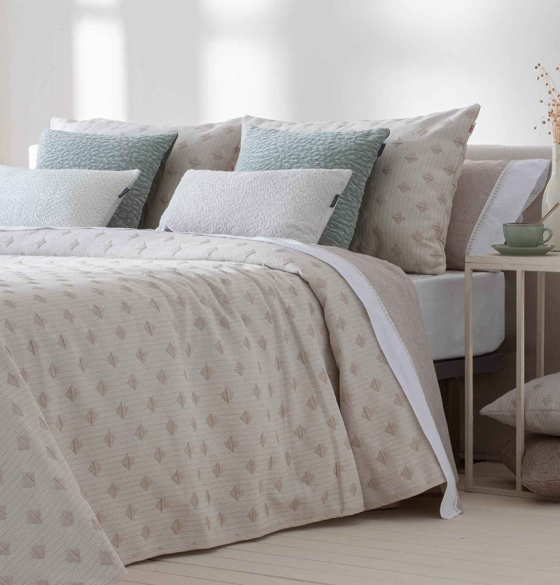 Couvre lit jacquard réversible Noly Antilo
