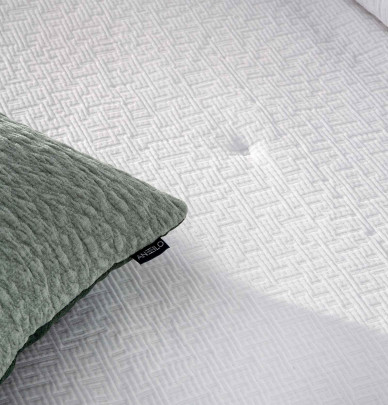 Couvre lit matelassé Naelys blanc Antilo