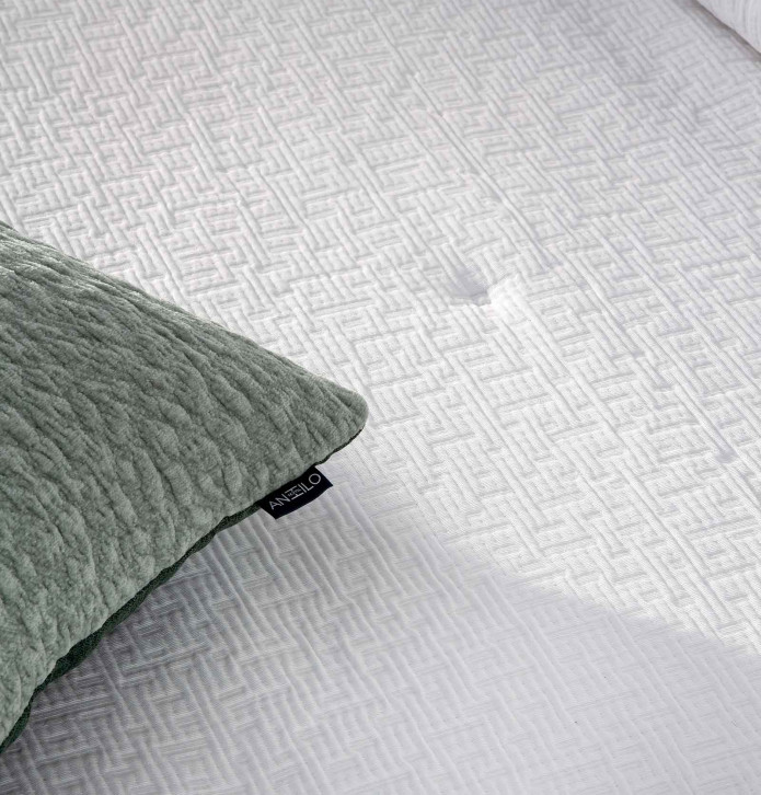 Couvre-lit matelassé Naelis blanc Antilo - Blancollection