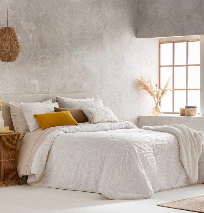 Couvre lit matelassé Sira beige Antilo