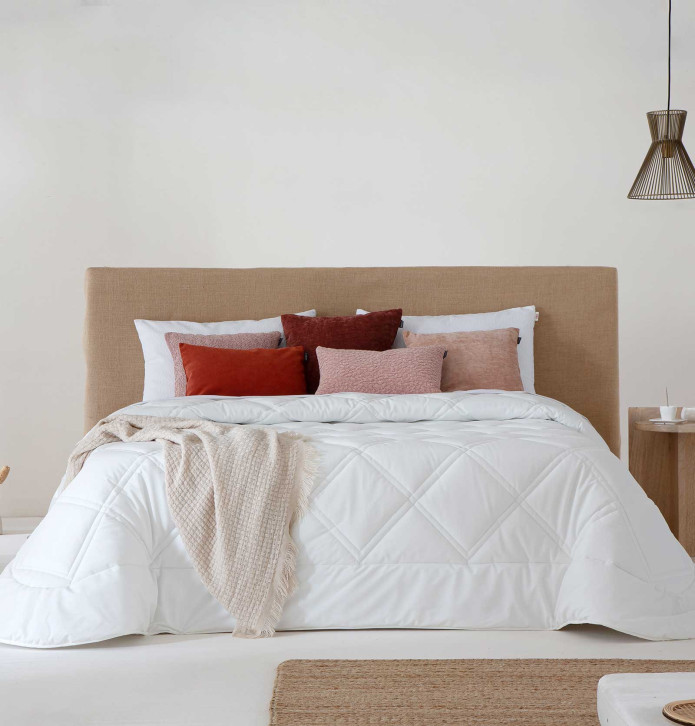 Couvre-lit velours matelassé Leire blanc Antilo - Blancollection