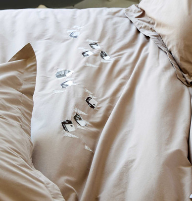 Housse de couette percale Au coeur de la vallée taupe Sylvie Thiriez
