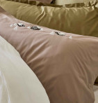 Parure de lit percale Au Coeur de la Vallée taupe Sylvie Thiriez - Blancollection