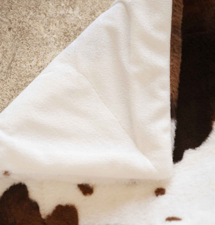 Plaid fausse fourrure Peau de Vache Qabane - Blancollection