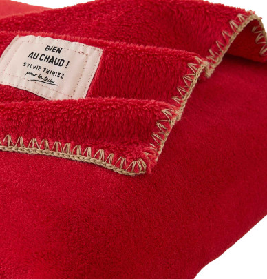 Plaid polaire Bien au chaud rouge Sylvie Thiriez