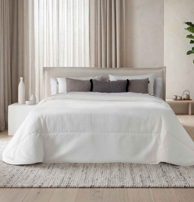 Couvre lit matelassé Alder blanc cassé Antilo
