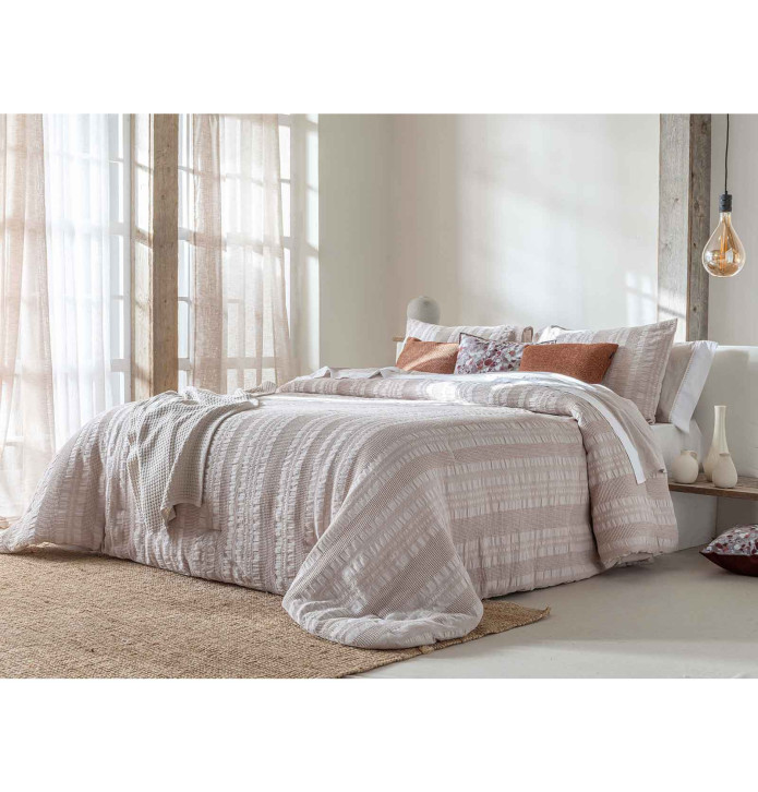 Couvre-lit matelassé Aurélia taupe Antilo - Blancollection