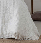 Couvre-lit matelassé Kalinda blanc Antilo - Blancollection