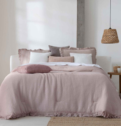 Couvre lit matelassé Kalinda mauve rosé Antilo