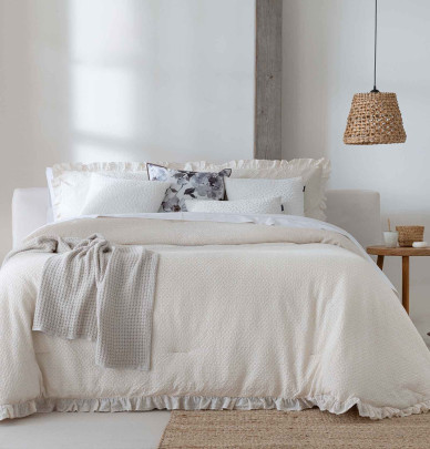 Couvre lit matelassé Neide ivoire Antilo