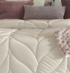 Couvre-lit velours matelassé Mimo beige clair Antilo - Blancollection