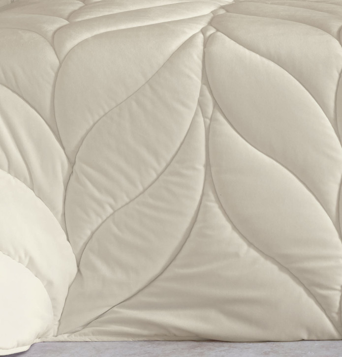 Couvre-lit velours matelassé Mimo beige clair Antilo - Blancollection