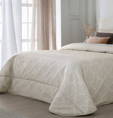 Couvre-lit matelassé Candy beige Antilo