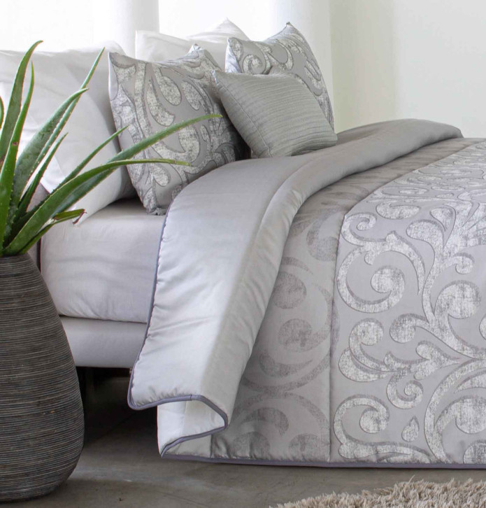 Couvre lit matelassé imprimé Ardal gris Reig Marti - Blancollection