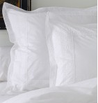 Parure de lit percale de coton brodée Anecdotes blanc